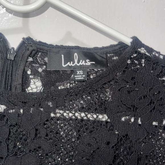 Lulu’s Netted Bodycon Dress w/ Mermaid Tail - Picture 4 of 6